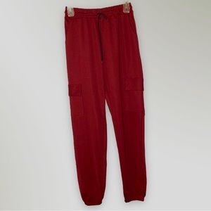 Red cargo sweats